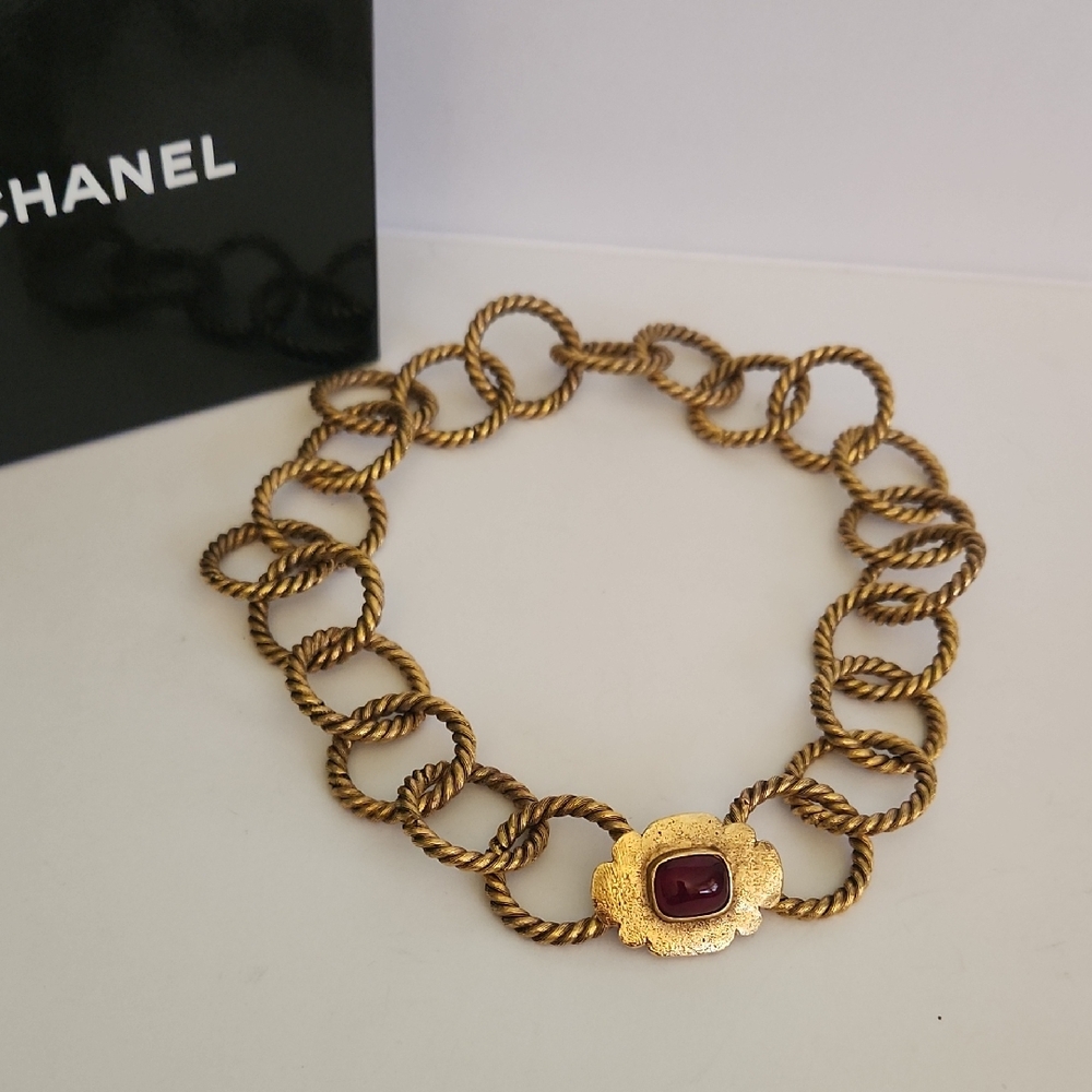 Chanel Red Gripoix Glass Gold Plated Chunky Link Necklace